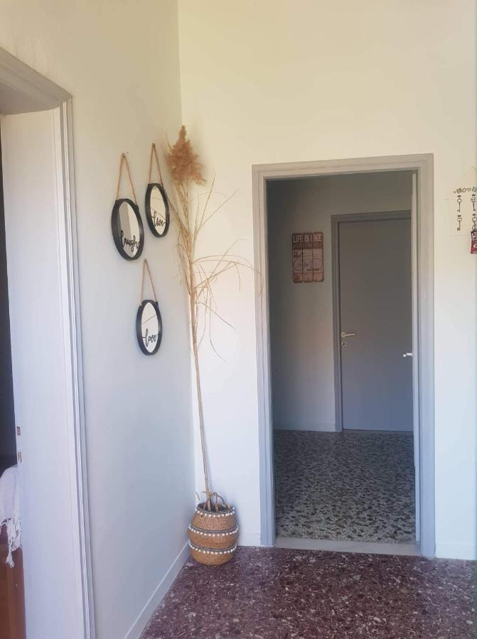 Nala'S House Apartamento Leonídion Exterior foto